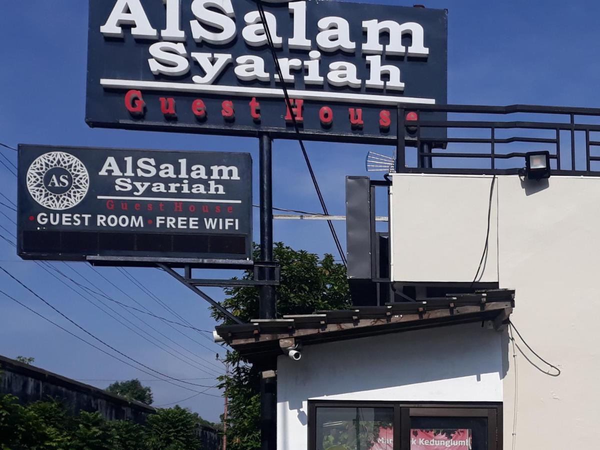 Alsalam Syariah Guesthouse Solo Εξωτερικό φωτογραφία